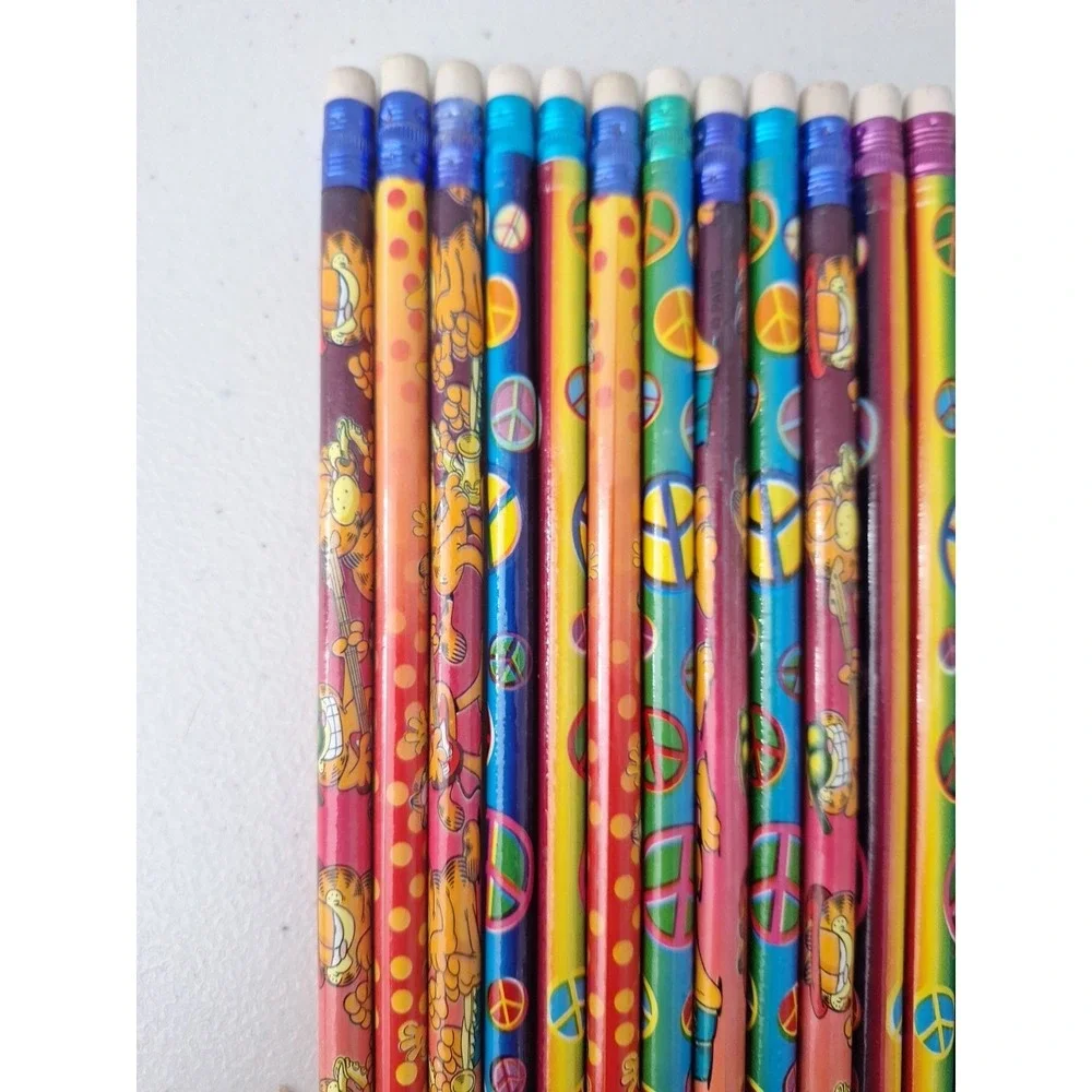 Vintage 1978 Garfield PENCIL LOT OF 25 Unused Loose Pencils- 25 Regular Size NEW